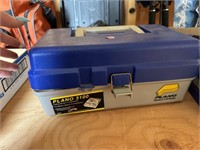 TACKLE BOX WITH REEL