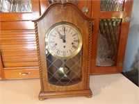 Westminster wind-up mantle clock