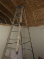 10" Fiberglass Step Ladder