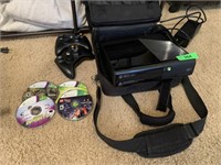 XBOX 360 GAME SYSTEM W 2 CONTROLLERS & GAMES NOTE