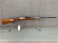 123. Ruger M77 .300 Win. Mag, Red Pad, Tang