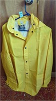 River City raincoat w/hood, size XL