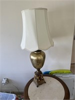 TABLE LAMP WITH CHERUBS ON BASE AND WHITE LINEN