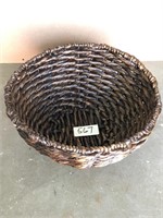 Brown Woven Circular Basket Great For Flower