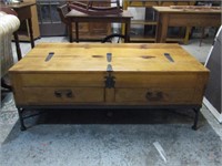 RUSTIC COFFEE TABLE W/ DRAWERS & COMPARTMENT