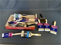 lot of  paint brushes