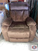 (1 pcs) brown electric recliner (Has a scratch on