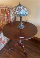 Pedestal Table & Lamp