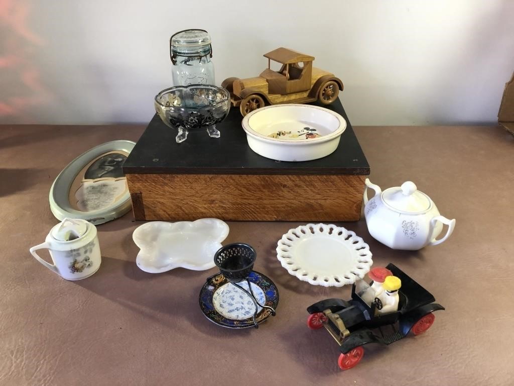 Estate Auction, Furniture, Tools & Collectibles