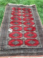 Red area rug 
4’ x 6 1/2 ‘
As found