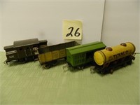 Lionel #152 Electric Engine (As Is) & (3) Cars -