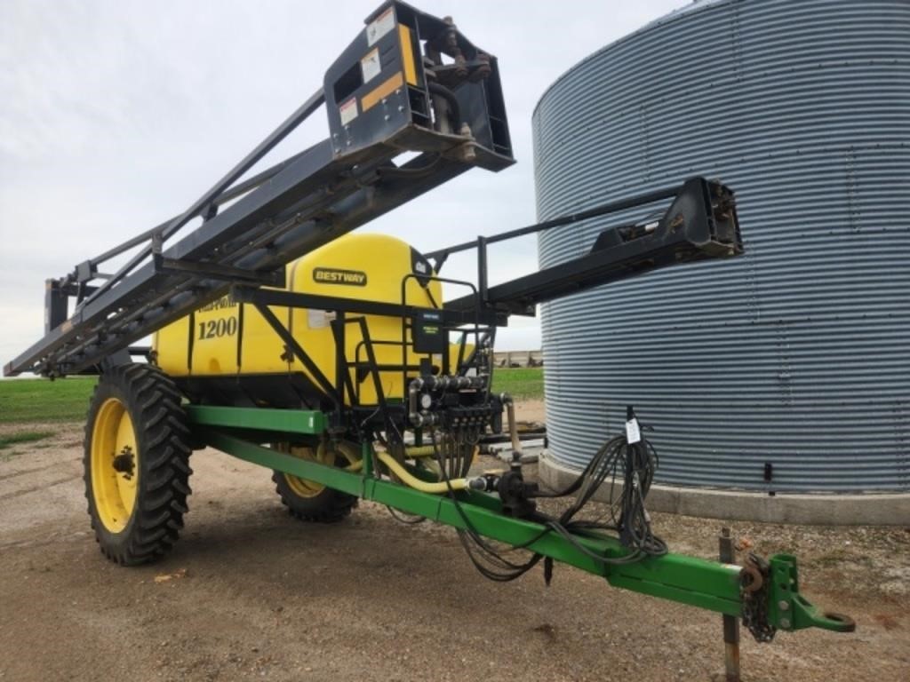 Best Way 1200 Gal 90' PT Sprayer #19362