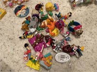 VTG Toys: McDonalds; Looney Tunes, Garfield,