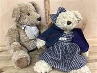 1 Jointed bear and 1 bear in blue dress