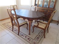 Formal Dining Room Table w/ 4 chairs, 1-damaged