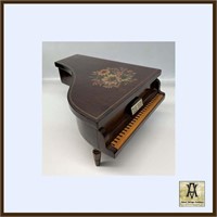 Finely Crafted Vintage Piano Jewelry Box