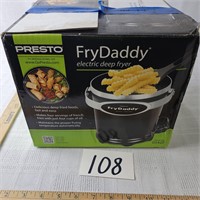 Fry Daddy- Has Oil in it