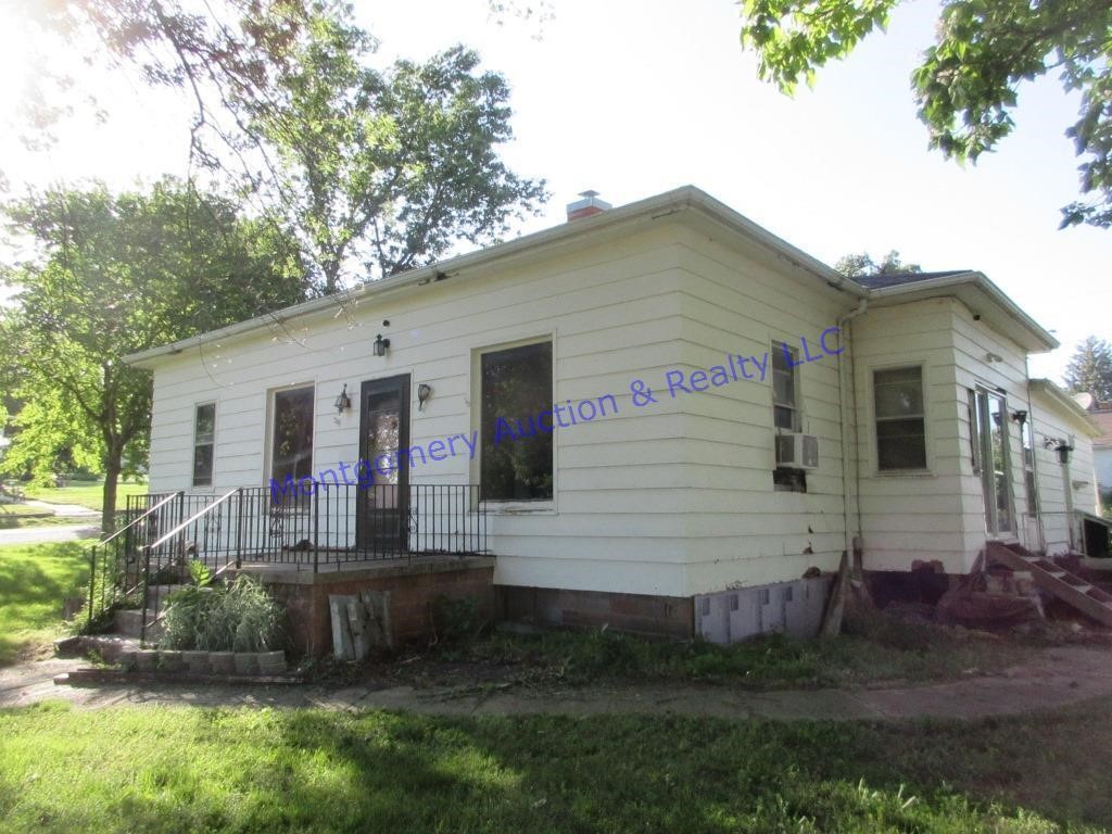 NELSON NEBRASKA HOME TO BE MOVED AUCTION