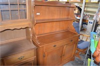 Salem Maple Buffet & Hutch 46" Wide