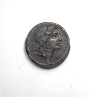 68 BC Plaetoria 5 XF+ Denarius