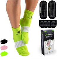 FeelRecovery Ice Pack Socks for Feet Cooler