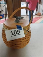 Longaberger basket with wood lid