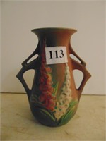 Roseville 6" vase # 4-4 double handle no chips