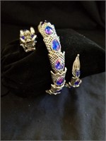 Beautiful metal dragon wrap bracelet