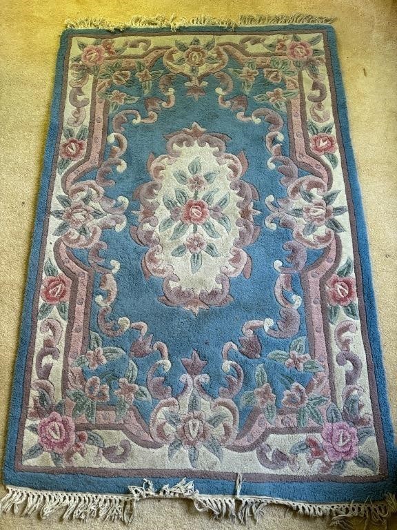 Thick Floral Rug with Blue Overtones