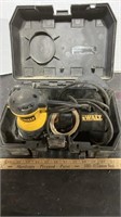 DeWalt Palm Sander