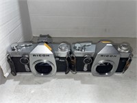 2 vintage Ricoh singlex TLS cameras