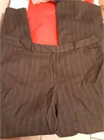 Woman's Worthington Modern fit size 14