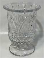 OUTSTANDING QUALITY CRYSTAL VASE
