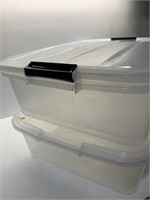 STORAGE CONTAINER W/ LIDS