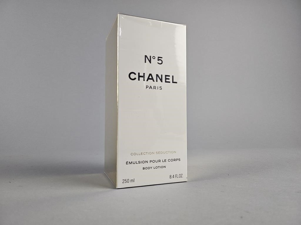 New Vtg Chanel No. 5 Emulsion 250ml Body Lotion