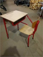 Vintage School Desk with Chair Measures 24" x 33"