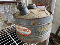 VINTAGE OLD IRONSIDE 1.5 GAL GAS CAN