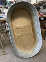 LARGE VINTAGE OVAL WASH TUB - 42 X 24 X 11 “