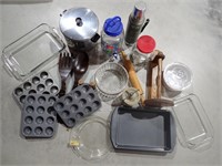 Various Cookware & Pyrex, Anchor, Corningware
