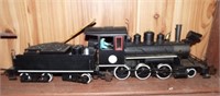 Bachmann train engine with coal car tender.