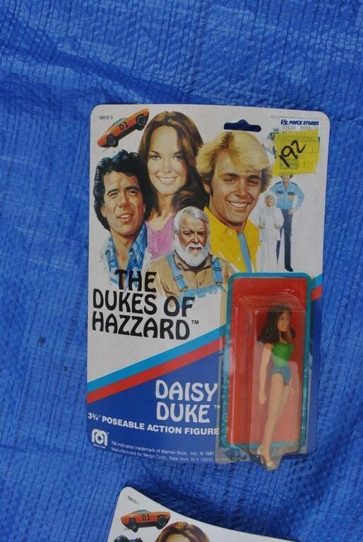 1981 Dukes of Hazzard 3 3/4" Daisy Duke doll