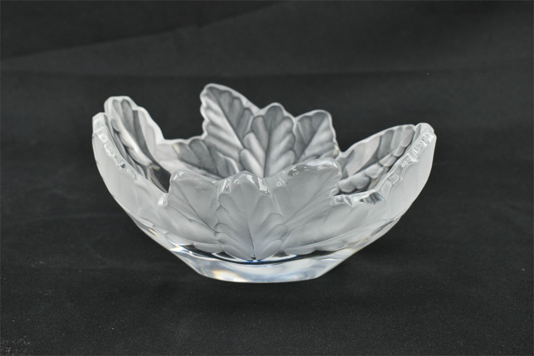 Lalique 'Chene' Crystal Bowl