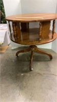 Rotating Reading Table 28 x 27 ½