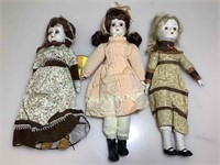 Vintage collector porcelain dolls.