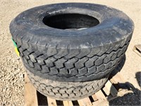 (2) Michelin 425/65R22.5 Tires