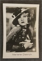 MARLENE DIETRICH: Antique Tobacco Card (1933)