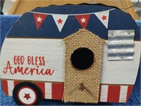 Camper Bird House - 6" x 8" - New