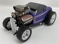 1:18 Die-Cast Ford Roadster Hot Rod Muscle
