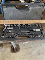 Ratchet and Socket Set