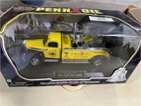 Pennzoil1951 Ford tow truck
